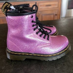 Dr Marten’s Little Kids Pink Glitter Patent Boots-Sz 9 ( Toddler ). NWOT